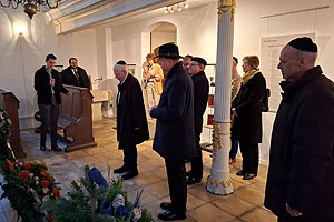 Gedenkstunde zur Pogromnacht am 12.11.2025 in Ansbach. Foto: Alexander Biernoth