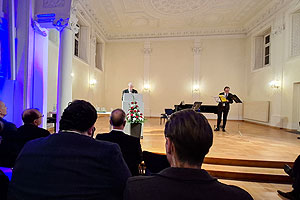 Gedenkstunde zur Pogromnacht am 12.11.2025 in Ansbach. Foto: Alexander Biernoth